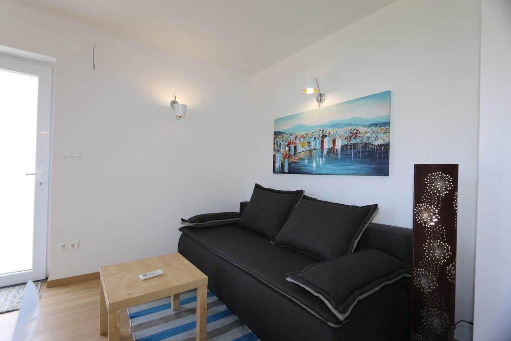 Apartments Roberta シロ エクステリア 写真